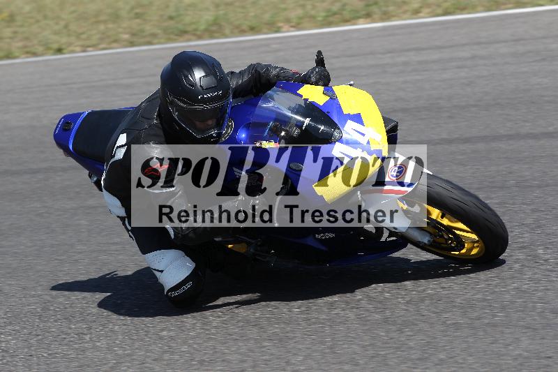 Archiv-2022/40 18.07.2022 Plüss Moto Sport ADR/Einsteiger/44